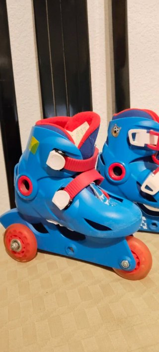 Patines ajustables para niños talla 26-28