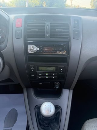 Hyundai Tucson solo 129.000 km 4x4 con pegatina B