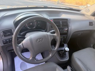 Hyundai Tucson solo 129.000 km 4x4 con pegatina B