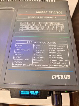 Amstrad 6128 Gotek Flloppy y USB 8GB (sin monitor)