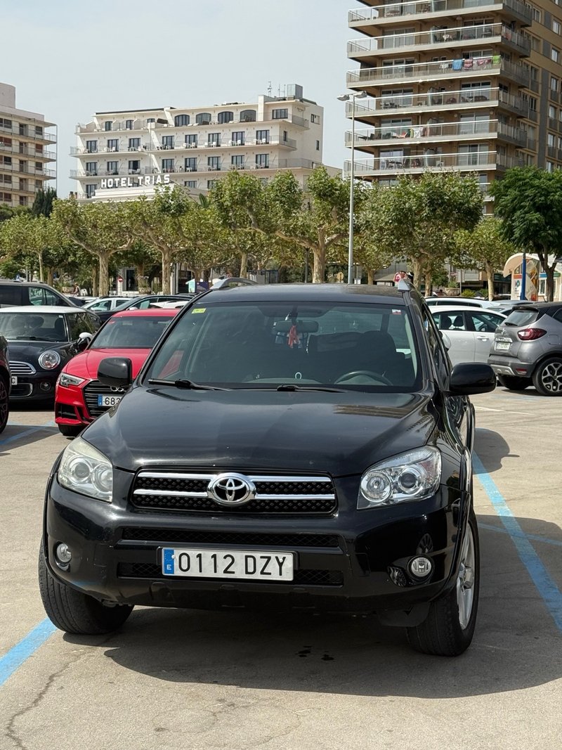 Toyota RAV4 2006 - foto 1