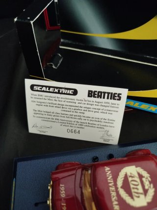 2 Scalextric Mini Cooper 40Th 1959-1999 Beatties