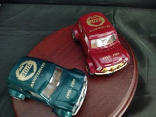 2 Scalextric Mini Cooper 40Th 1959-1999 Beatties