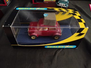 2 Scalextric Mini Cooper 40Th 1959-1999 Beatties