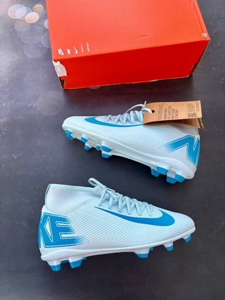 Botas de fútbol Nike
