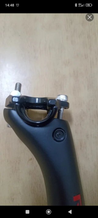 Nueva Tija Carbono Race Face 30.9mm Offset 25mm