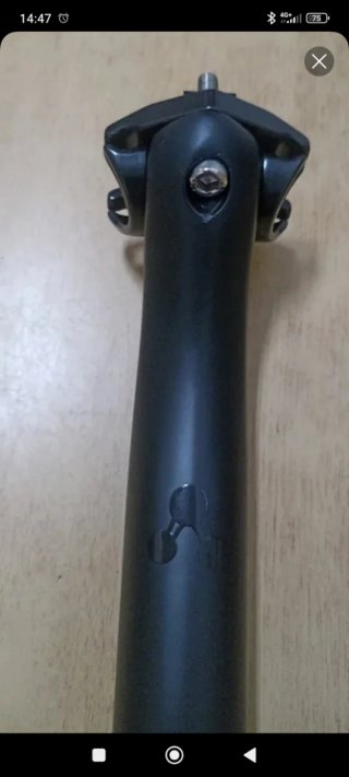 Nueva Tija Carbono Race Face 30.9mm Offset 25mm