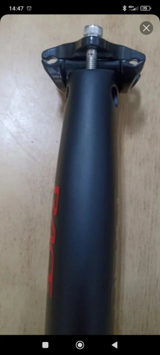 Nueva Tija Carbono Race Face 30.9mm Offset 25mm