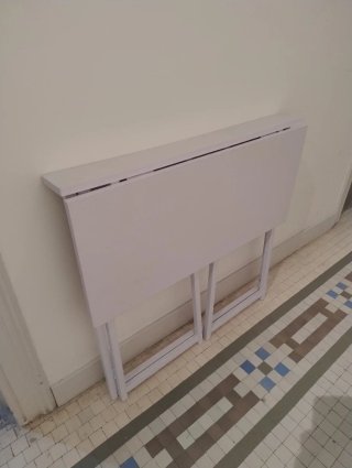 Mesa plegable blanca metal y madera