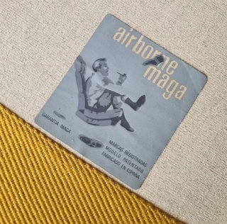 Sillón AIRBORNE MAGA de Michel Cadestin.