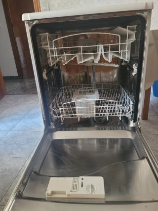 Lavavajillas Indesit DL50