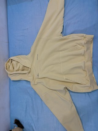 Sudadera YUXUS amarilla