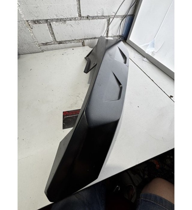 CARENADO TRASERO IZQ. BMW C400X