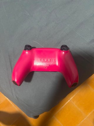 Mando PS5 granate