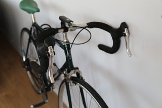 Bicicleta vintage Obrea recientemente restaurada