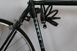 Bicicleta vintage Obrea recientemente restaurada
