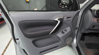 Toyota RAV4 2004