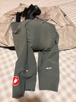 Maillot y culotte Castelli