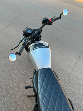 Mutt Fat Sabbath 125cc (2022) - Carnet B