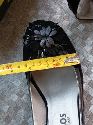 Zapatos de piel "Pitillos"