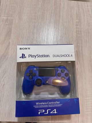 Mando ps4 nuevo