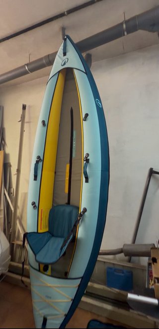 Kayak hinchable con motores