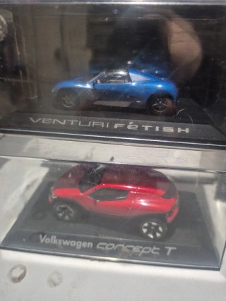 Maquetas de coches 1:43 varios