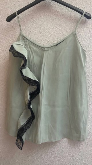 Top Zara Volante Negro y Verde Talla XS