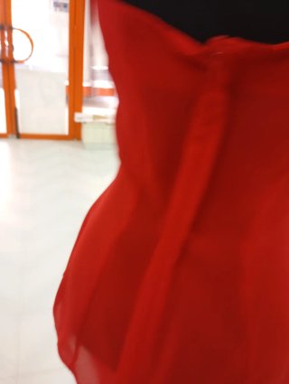 Top de mujer de gasa, atado al cuello