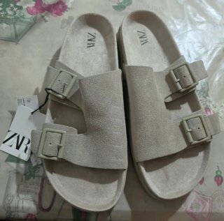 Sandalias ZARA Beige Talla 42