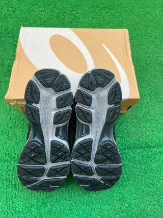 Asics Gel NYC Talla 44 Negro/Gris