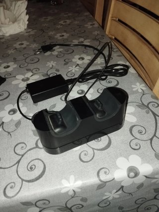 Cargador mandos ps4