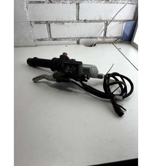SEMIMANILLAR DERECHO COMPLETO YAMAHA TZR 50