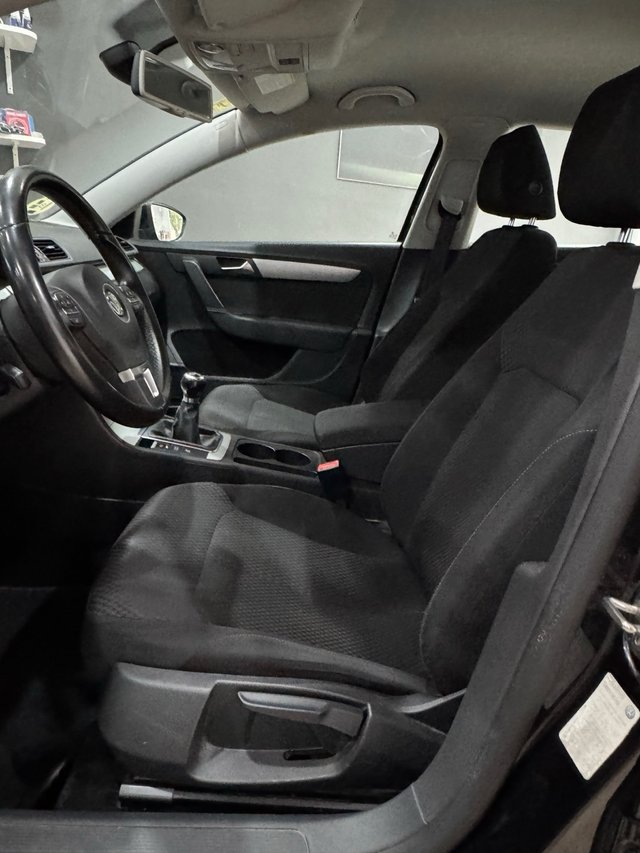 VOLKSWAGEN PASSAT 🟡 1.6 TDI 115cv NACIONAL MANUAL