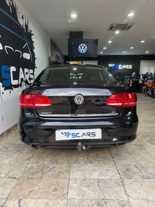 VOLKSWAGEN PASSAT 🟡 1.6 TDI 115cv NACIONAL MANUAL