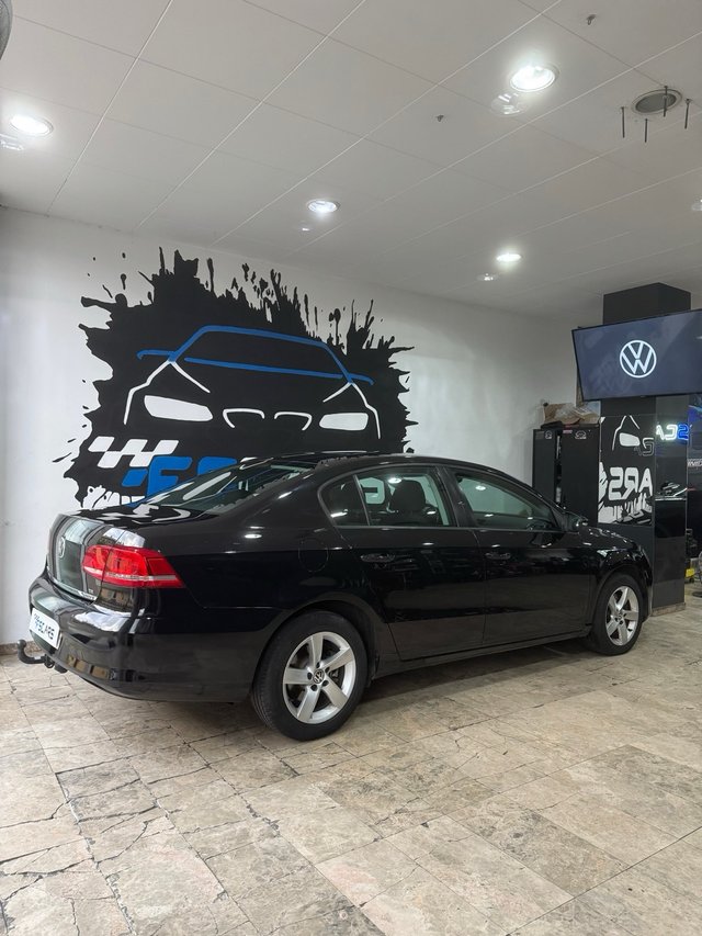 VOLKSWAGEN PASSAT 🟡 1.6 TDI 115cv NACIONAL MANUAL