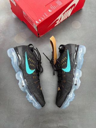 Nike Vapormax Negro y Turquesa