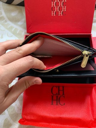 Cartera CH Negra y Dorada