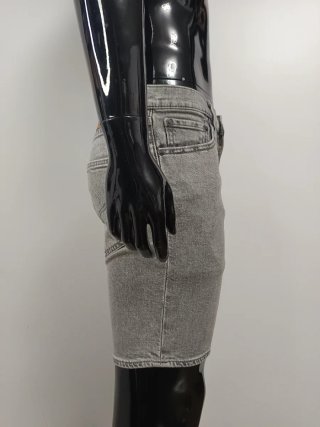 Pantalón corto vaquero Levi's gris