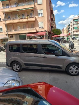 Ford Grand Tourneo Connec 2017