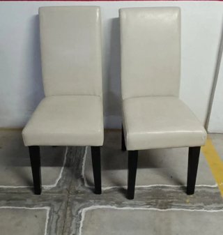 2 Sillas Polipiel Beige Patas Chocolate