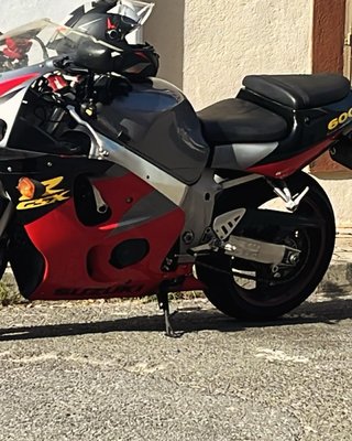 Suzuki GSX-R 600 SRAD 1997