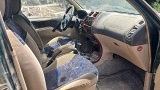 Nissan Terrano II 2001