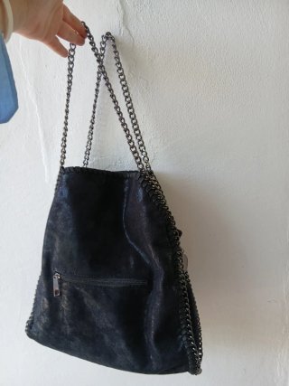 Borsa con catena nera