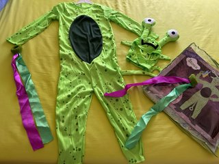 Disfraz extraterrestre verde con cintas talla 5/6