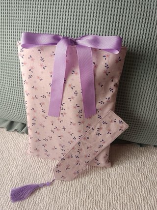 Funda de libros estampado flores