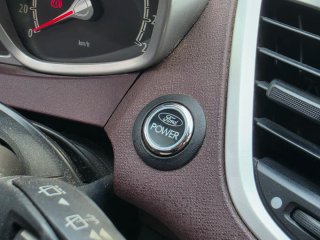 Ford Fiesta SPORT 5PUERTAS