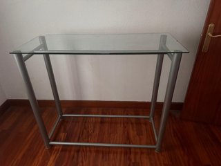 Mesa auxiliar cristal y metal