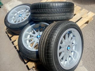 4 Llantas 15" MIM 1900 BMW E30 Neumáticos 750€