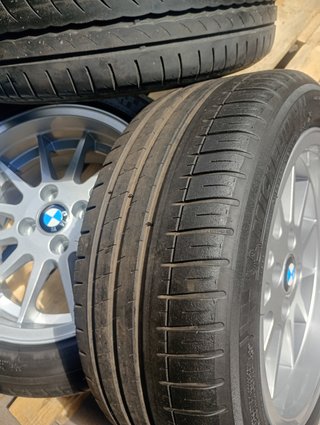 4 Llantas 15" MIM 1900 BMW E30 Neumáticos 750€